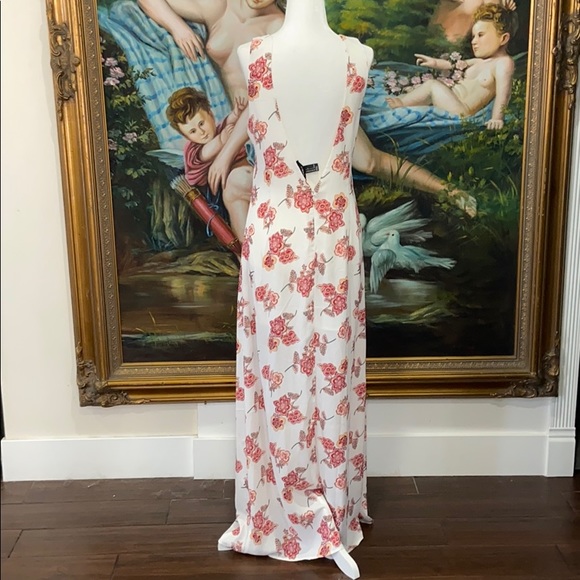 Dress - Picture 6 of 8